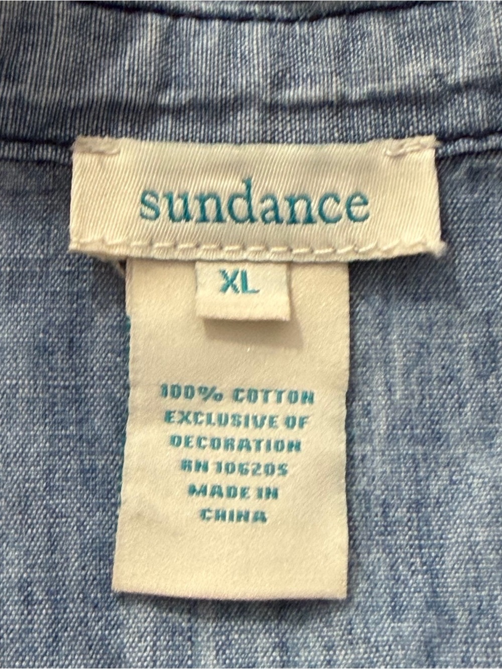 Sundance Womens XL Blue Red Denim Chambray Floral Embroidered Button Up Top - Picture 3 of 7